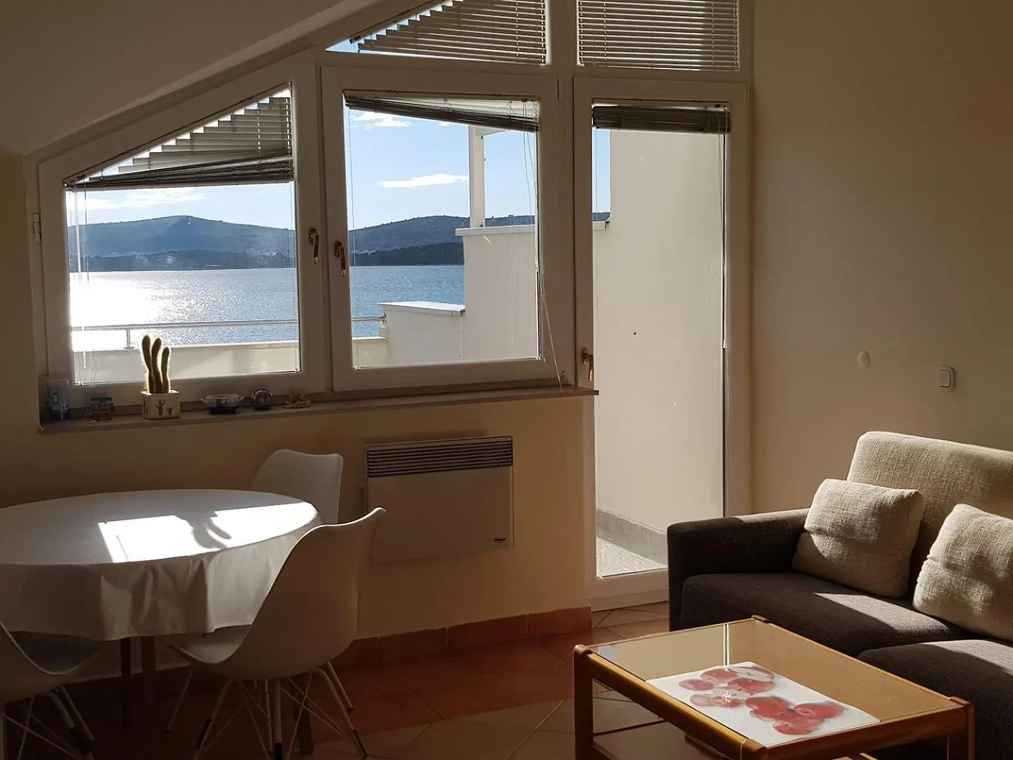Seaside Apartments Turanj Guest house