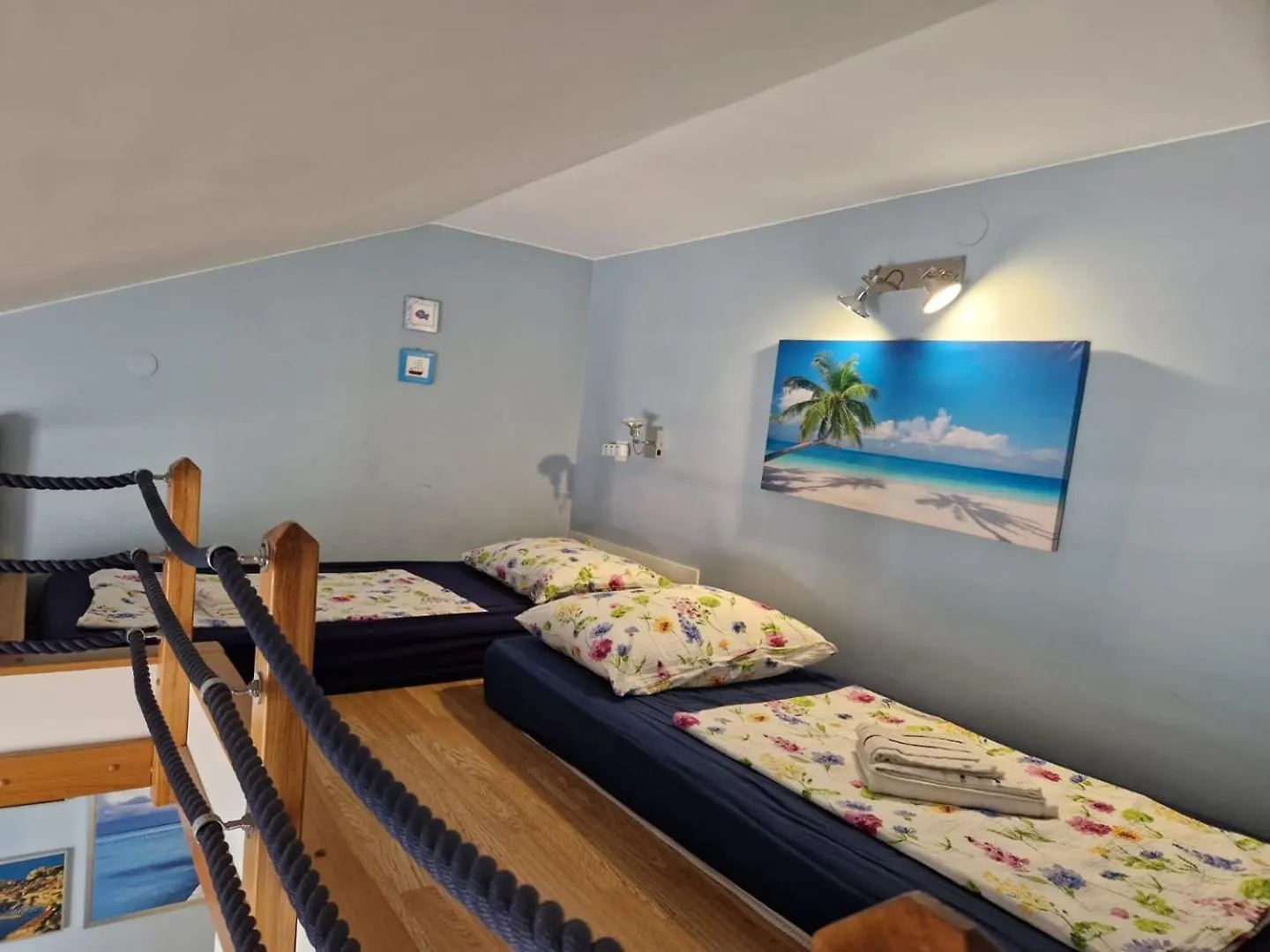 Guest house Seaside Apartments Turanj Croatia