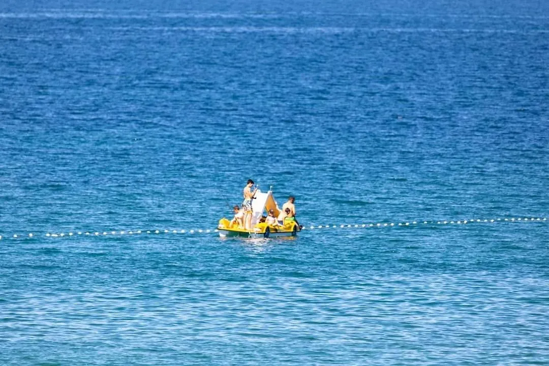 Seaside Apartments Turanj Croatia