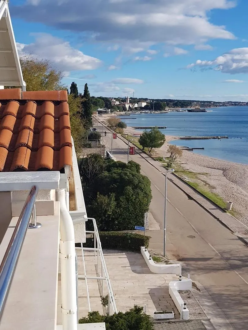 Seaside Apartments Turanj Guest house